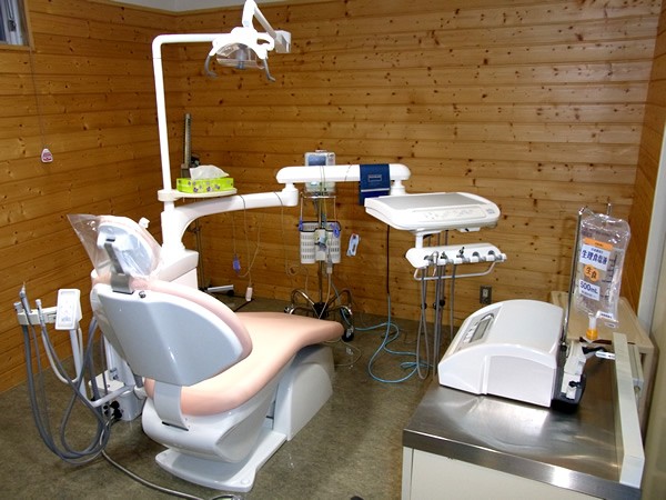 インプラント室