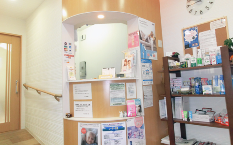 【根津駅2番出口より徒歩1分】ストレスのない治療を目指すこばやしデンタルクリニック