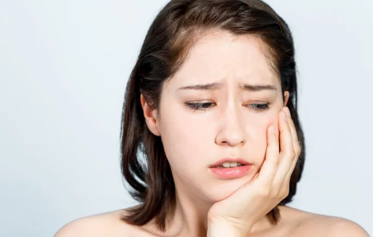 矯正治療だけでは改善が難しい骨格的な問題に対して、外科手術を組み合わせた外科矯正を行っています