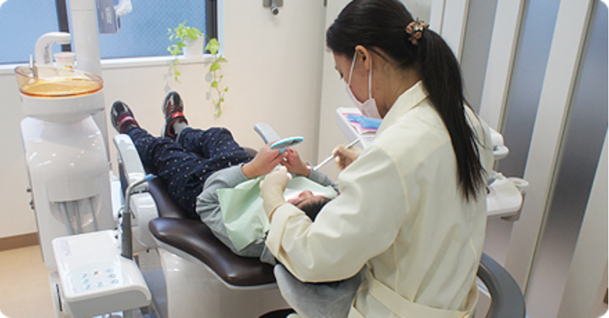 お楽しみガチャガチャやキッズルームなども完備