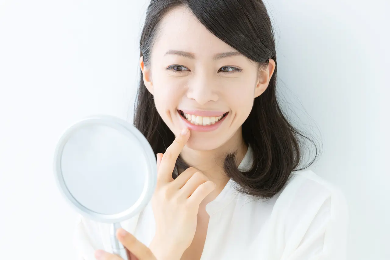 美しい笑顔を支える歯列矯正