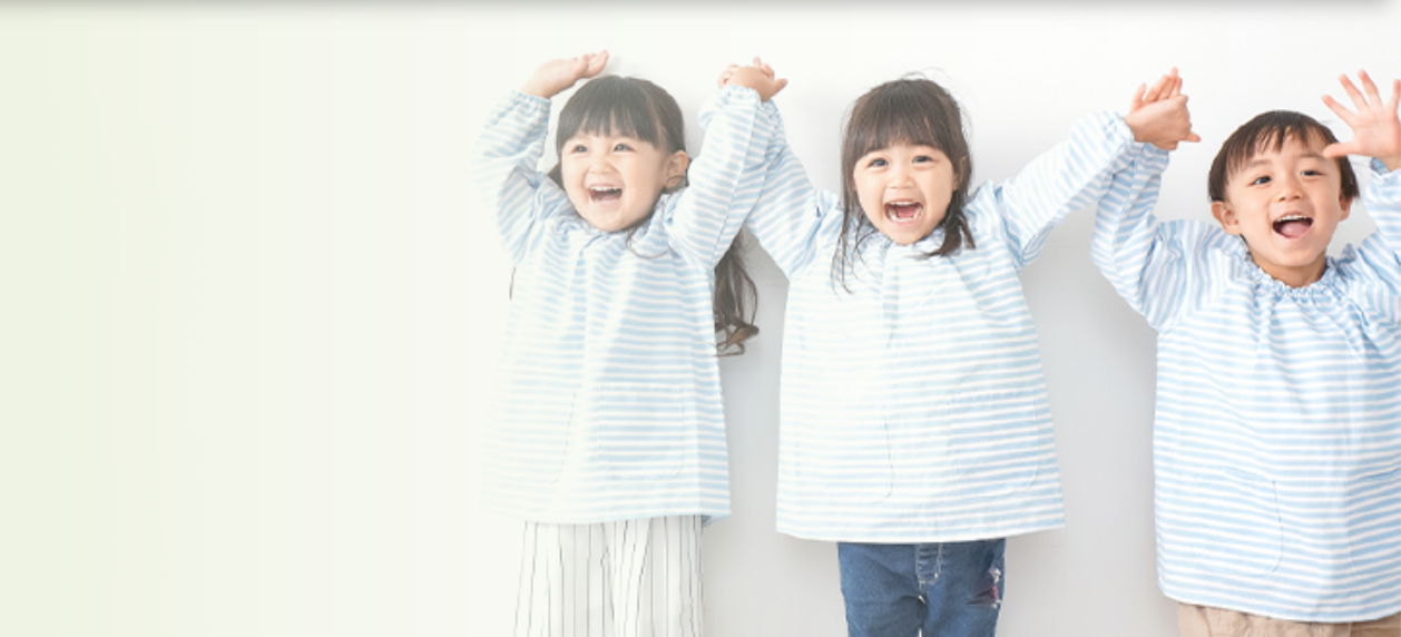 お子様の顎や歯並びの成長を見守りながら進める「小児矯正」を行っています