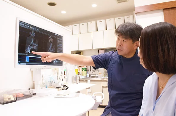 超音波機器を使用することで回復の早い抜歯が可能です