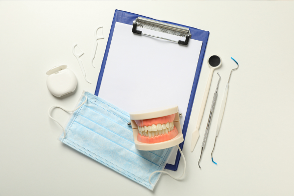 【京都市左京区・平日夜20時まで】予防重視のいわさき歯科クリニック