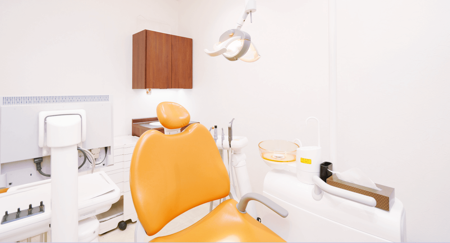 明るい診療室で行きやすい歯科を目指しています