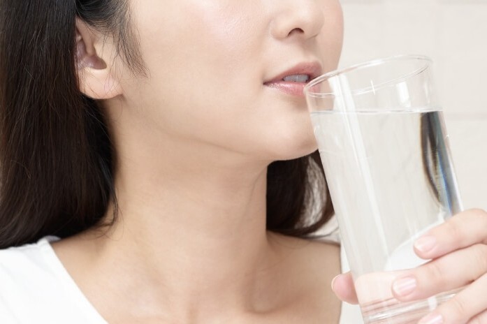 患者様のお口の状態や考えられる原因、今後のリスク、必要な治療内容をわかりやすく説明し、理解していただいたうえで治療を進めます