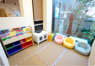 キッズスペースがありお子様連れの方も安心して受診できる