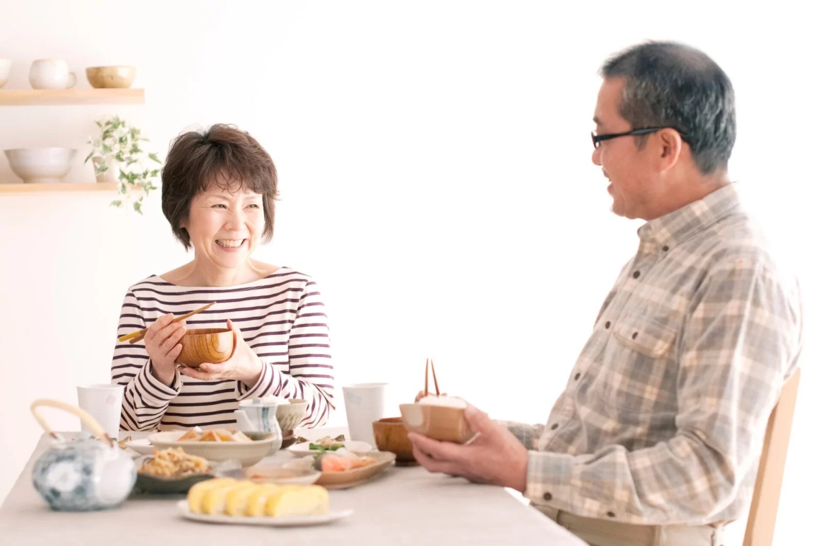丁寧な診査と調整を通じて、快適に使い続けられる入れ歯治療を提供しています。