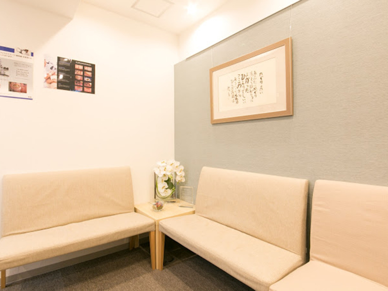 【JR小岩駅 南口より徒歩3分】【日本歯内療法学会専門医・日本顕微鏡歯科学会認定医在籍】最先端の医療設備による高度な治療を提供する笠原デンタルオフィス