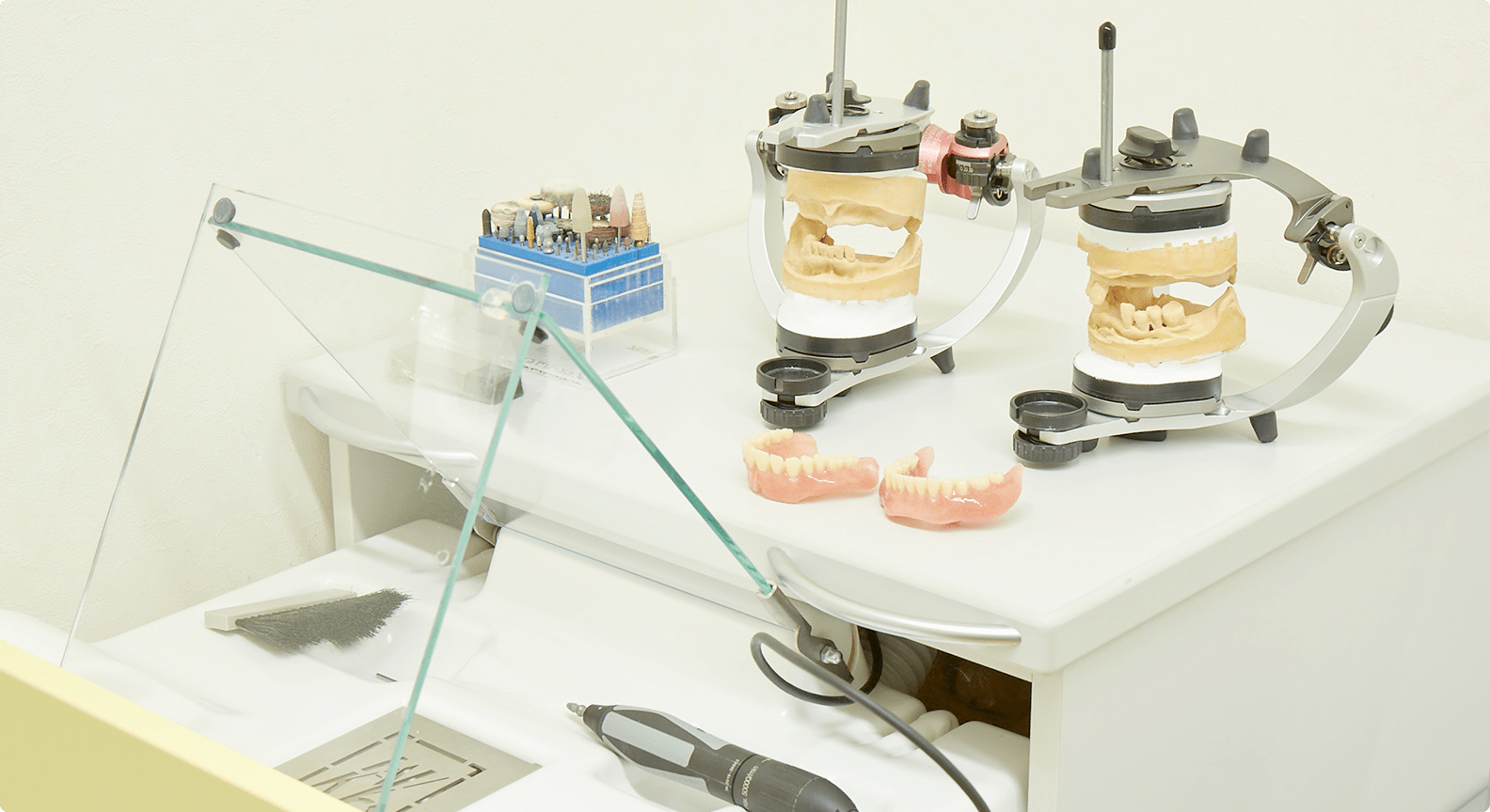 患者様に最大限フィットする入れ歯をご提供します