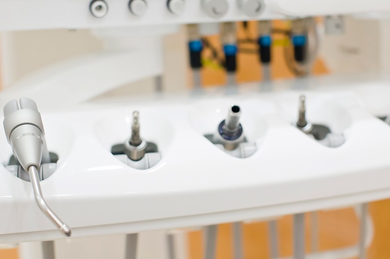 むし歯治療・歯周病治療を中心とした一般歯科診療を行っています