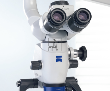 ①マイクロスコープ　②ユニット　③高圧蒸気滅菌機