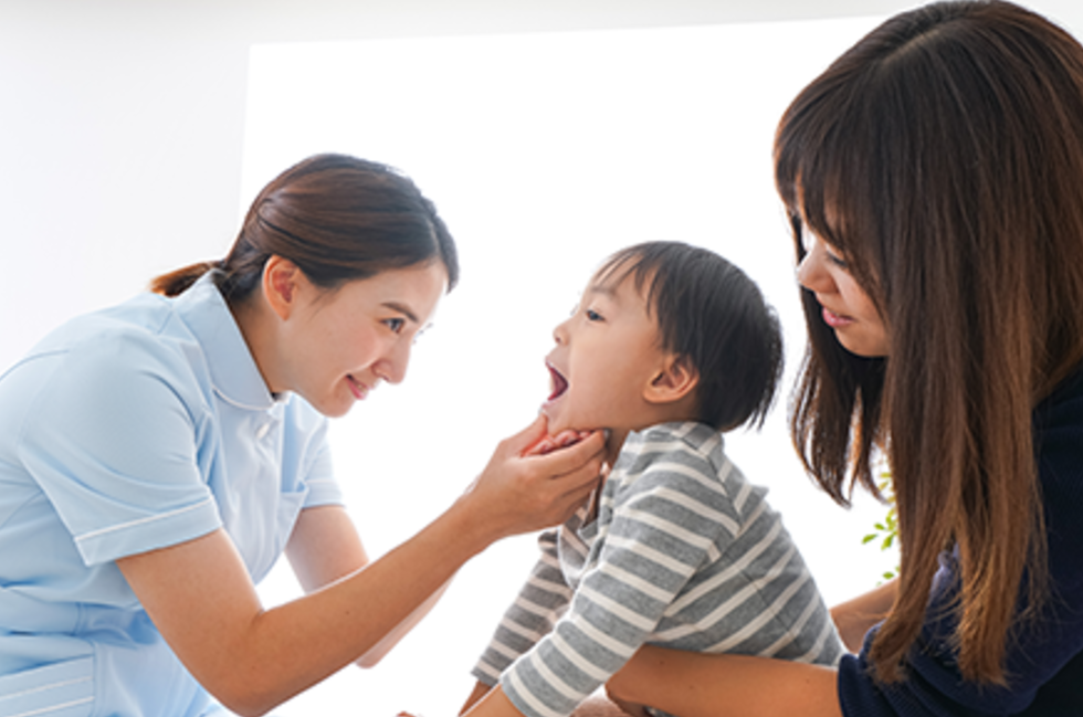 予防と早期治療で、生涯健康な歯を育みます