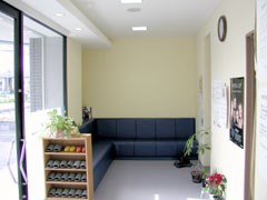 院内はリラックスできる落ち着いた環境です