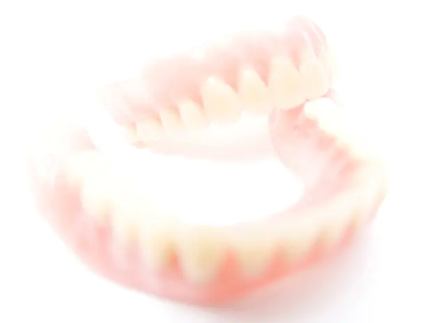 患者様一人ひとりに合った入れ歯の提供を大切にしています