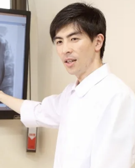 院長の吉野　真弘