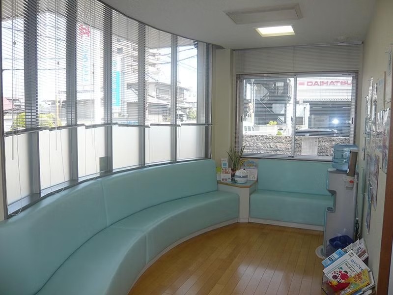 【平日20時まで診療】患者様の視点で診療を行う「むろたに歯科」