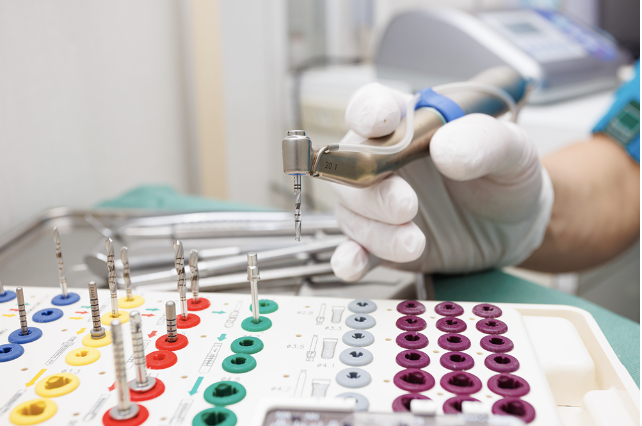 カウンセリングを行い、治療の流れやメリット・デメリットについて丁寧に説明します