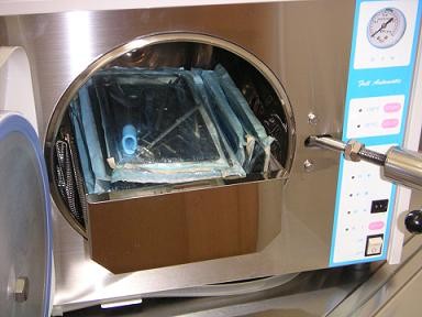 超音波洗浄により完全な滅菌を実現しています