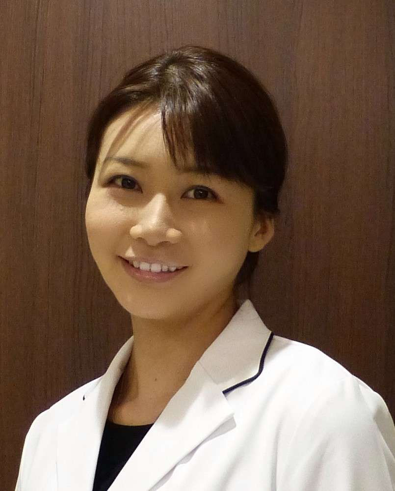 ホワイトニング専門資格を有する、温厚な女性院長