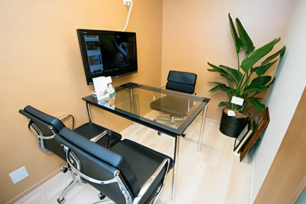 【泉中央駅より徒歩8分】最新の歯科用CTとオペ室を完備する「高橋デンタルクリニック」