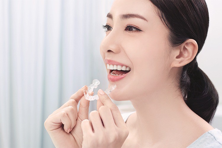 自然な見た目と快適な咬み心地を目指して、幅広い選択肢を提案