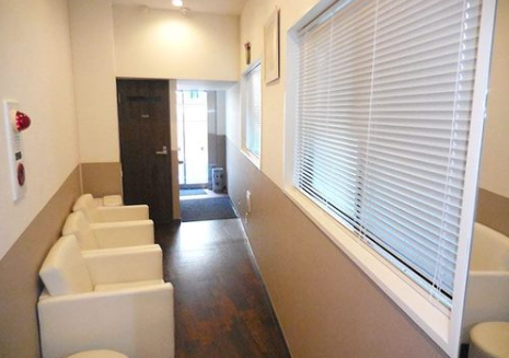 【土曜日診療あり】【野方駅徒歩3分】患者様一人ひとりの悩みに寄り添い、共に健康な口腔状態を作り上げる「船坂歯科」