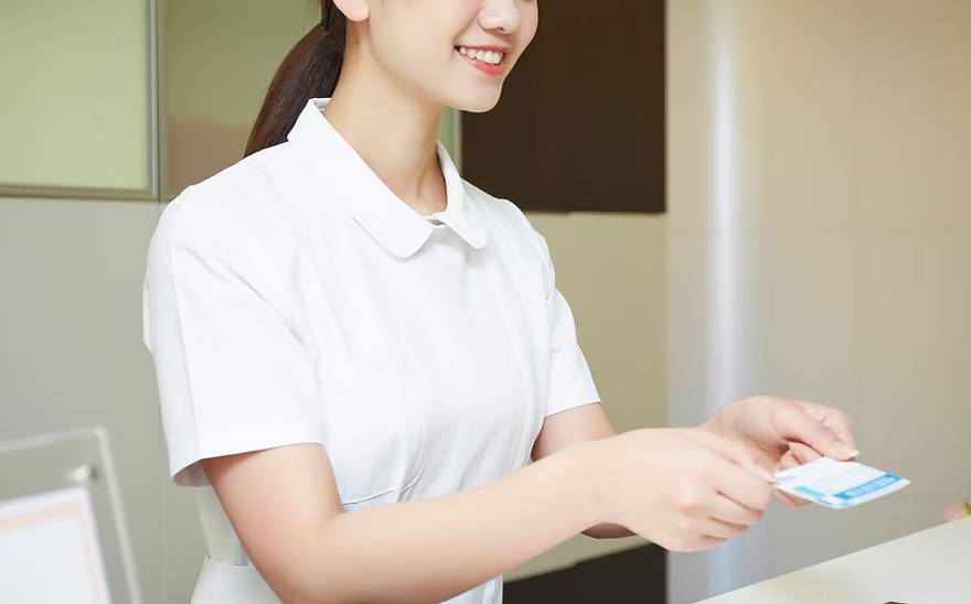 【船引駅徒歩6分・駐車場完備】歯周病治療と予防に力を入れる 箱崎歯科医院