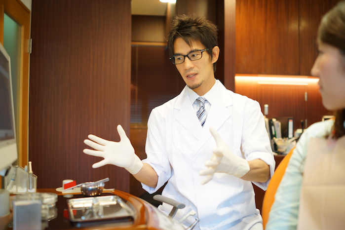 【東京メトロ 日比谷線 広尾駅より徒歩30秒】オンライン相談を受け付けているため遠方の方もお気軽にお悩み相談できるモウリデンタルクリニック