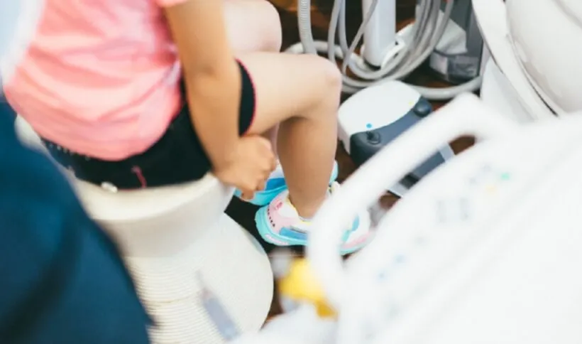 3歳頃から12歳頃までの骨格の発育段階を丁寧に診断し、それぞれのお子様に合わせた治療が進められています