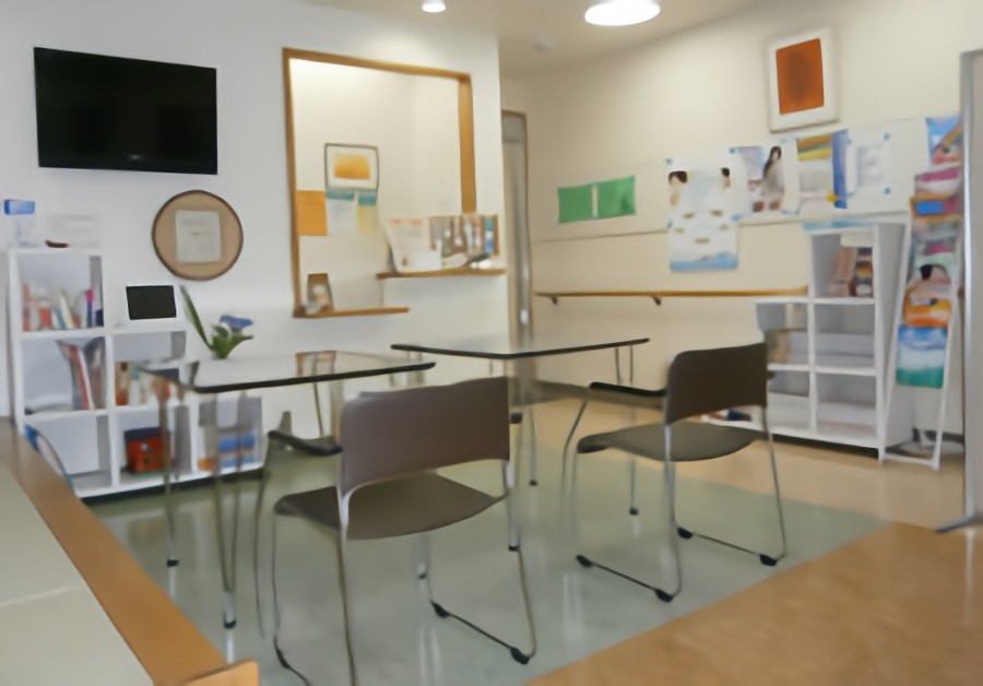 【伊予駅徒歩2分・駐車場完備】伊予市に根ざすあたらし歯科の予防中心の診療