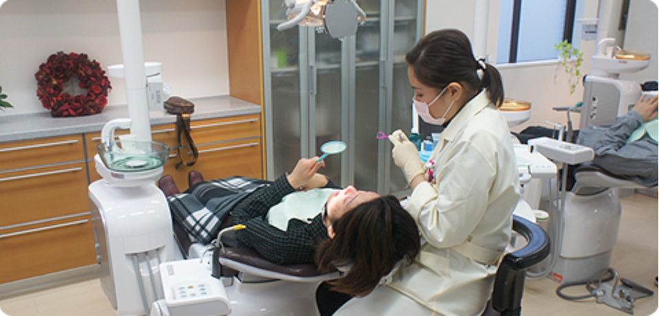 ①受け付け②治療③キッズスペース