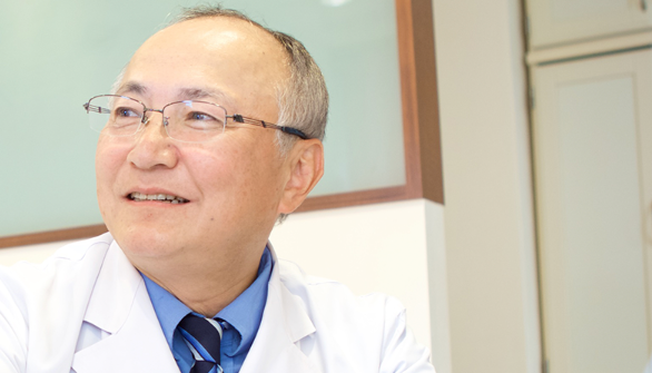 院長の福増一浩