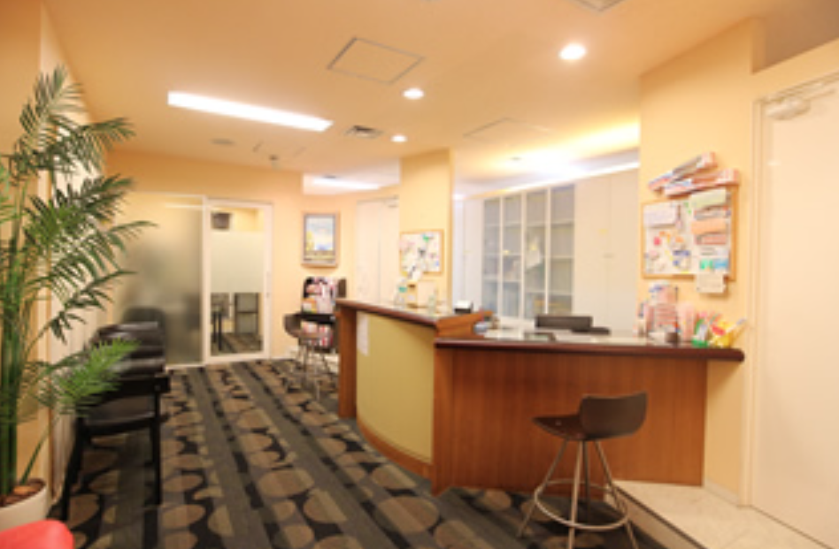 【上野駅から徒歩1分】【歯科技工士との連携強化】精密治療と丁寧な説明が特徴のK-スマイルデンタルクリニック