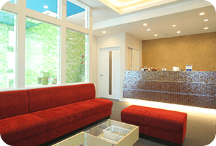 お子様の健やかな成長を支える、親子に寄り添う歯科医療を