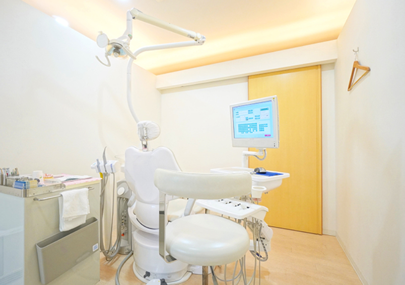 インプラント治療も行っています