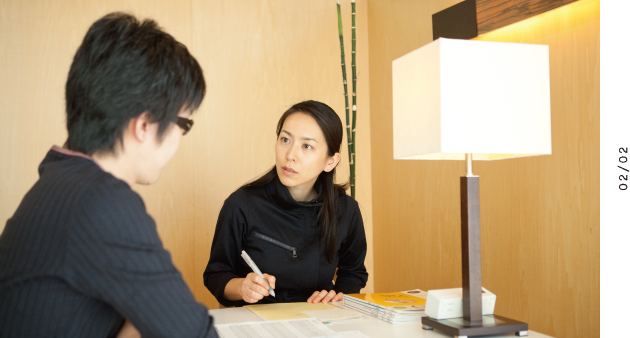 ①診療風景 ②メンテナンス風景 ③カウンセリング風景