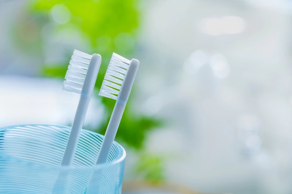 患者様が長く自分の歯で過ごせるよう、症状の進行に応じた治療とサポートが行われています