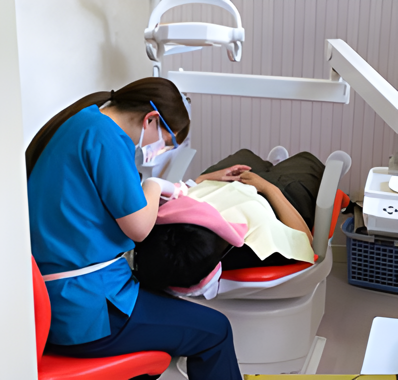 痛くならないよう細心の注意を払います