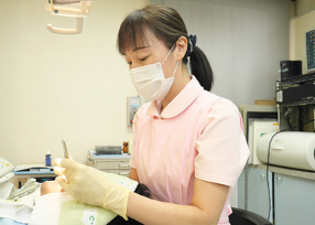 ご自身の歯をしっかりと守るためにも、目で見て分かりやすい予防診療をきっかけに、セルフケアに取り組んでみてください。