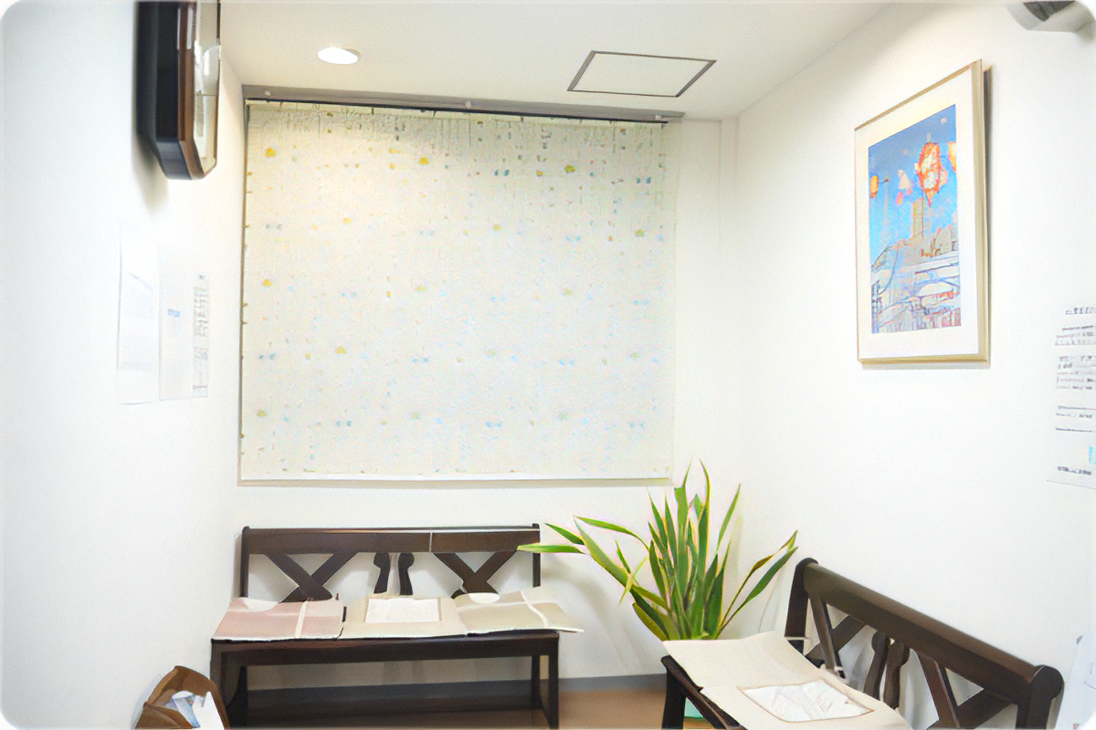 ①受付②待合室③ブラッシングスペース