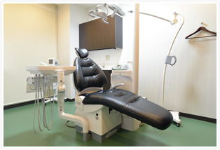 インプラント専用オペ室