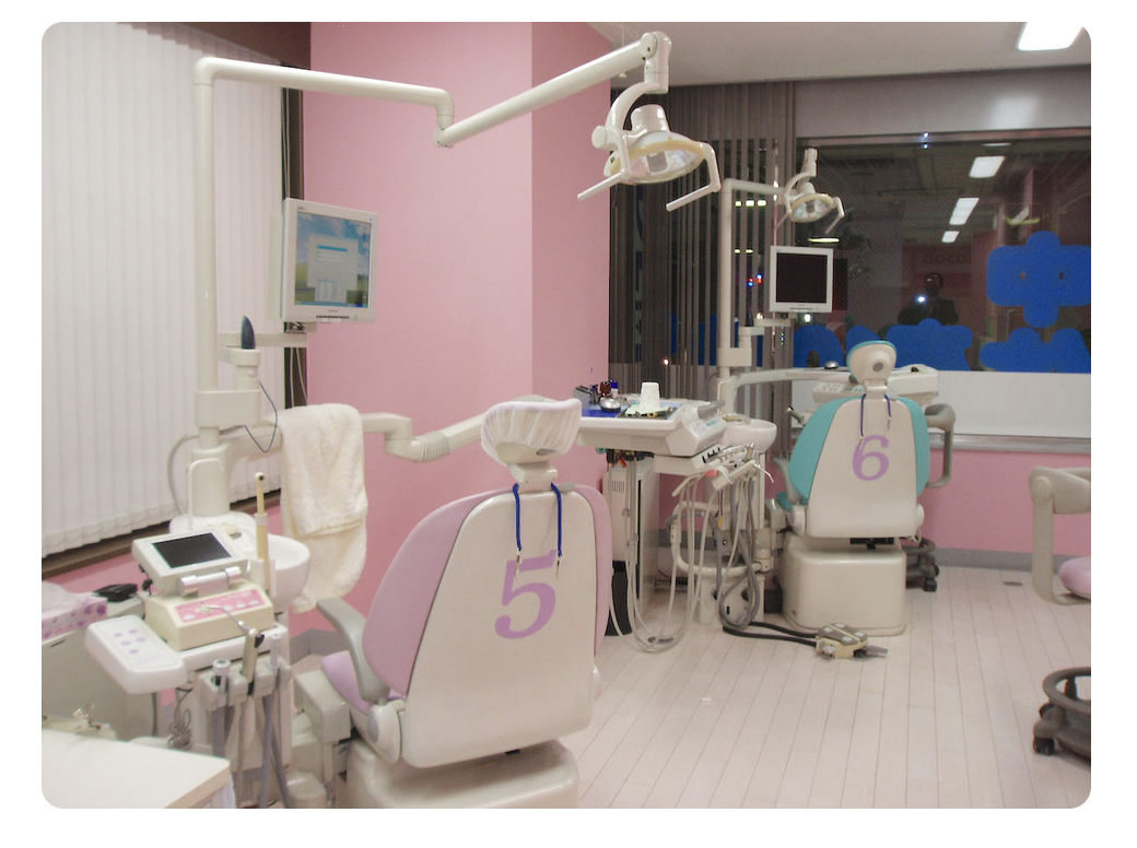 地域の皆様の健康を支える歯科医院として、患者様に信頼される治療とサービスの提供を目指しています