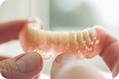 患者様一人ひとりのご要望に応じて、違和感を最小限に抑えた設計を心がけています