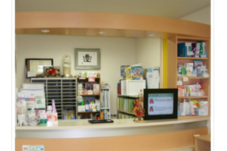 【都営地下鉄三田線「板橋区役所前駅」から徒歩5分】【訪問カーで往診します】子供から高齢者まで食べることを支える渋谷歯科医院