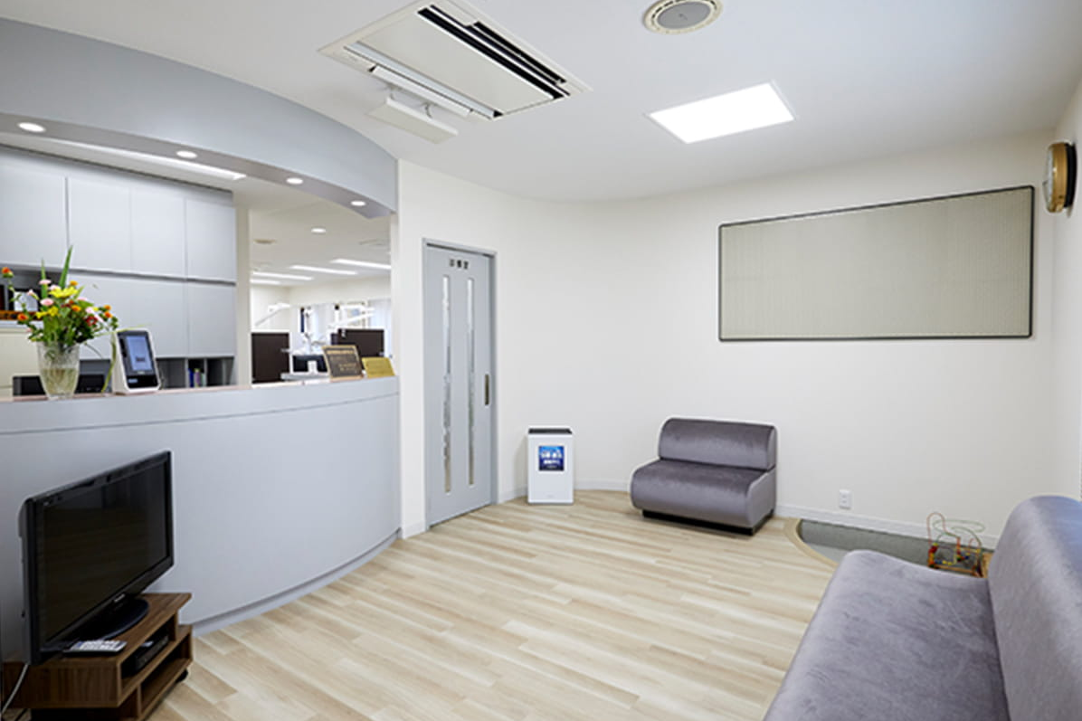 【阪急水無瀬駅から徒歩5分】訪問歯科診療で地域の健康を支える井上歯科医院