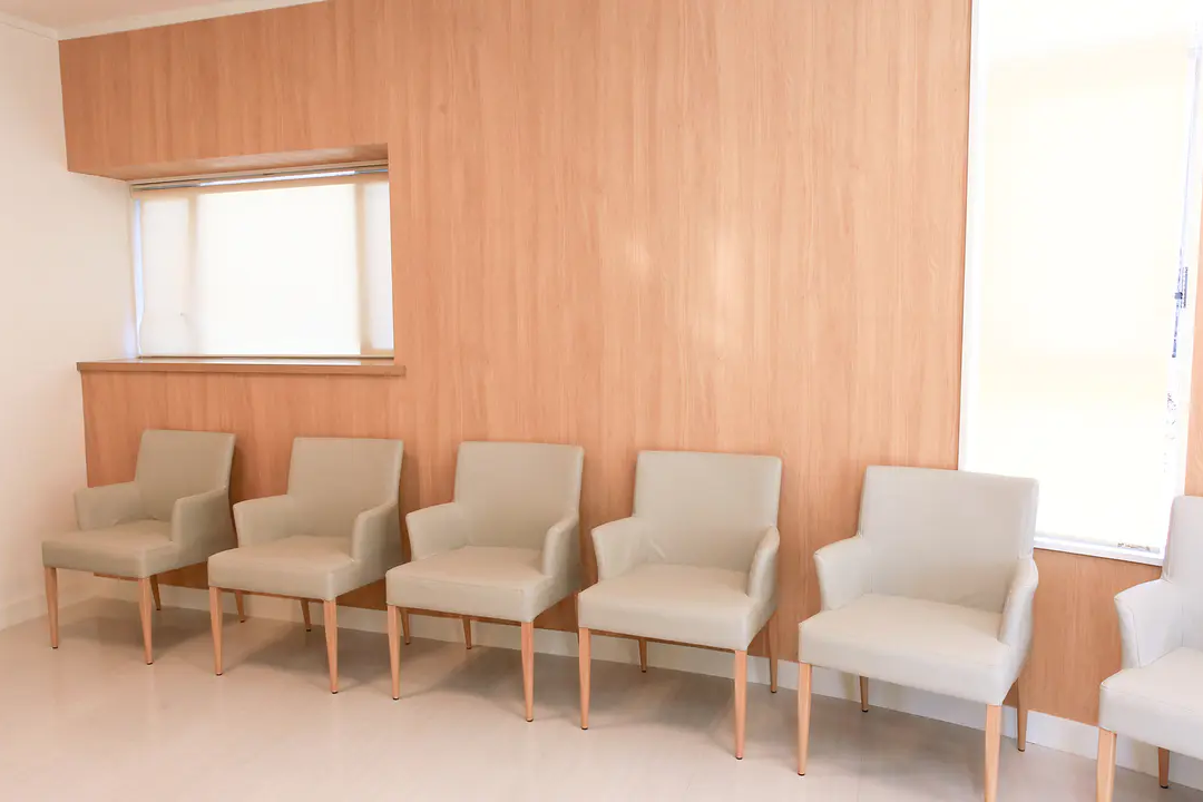 【伊豆長岡駅から車で5分】歯周病治療とインプラントに注力する山田歯科クリニック