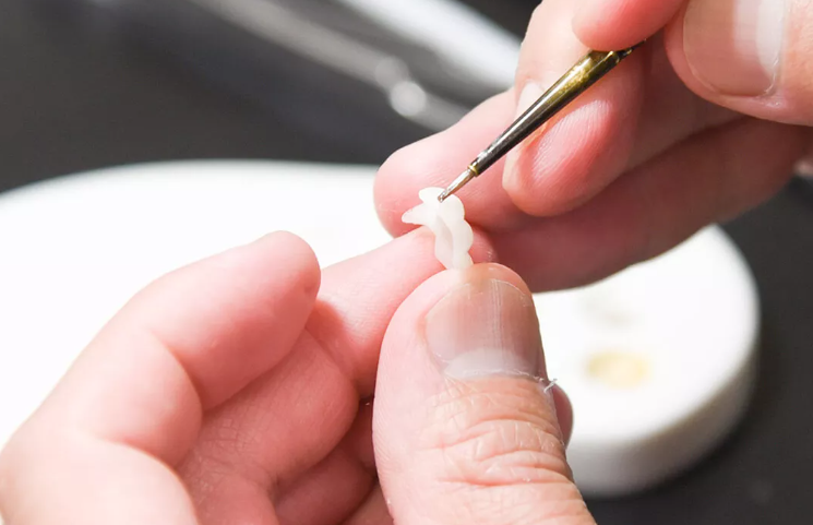 歯の色や形、歯並びなど、さまざまなお悩みに対応いたします