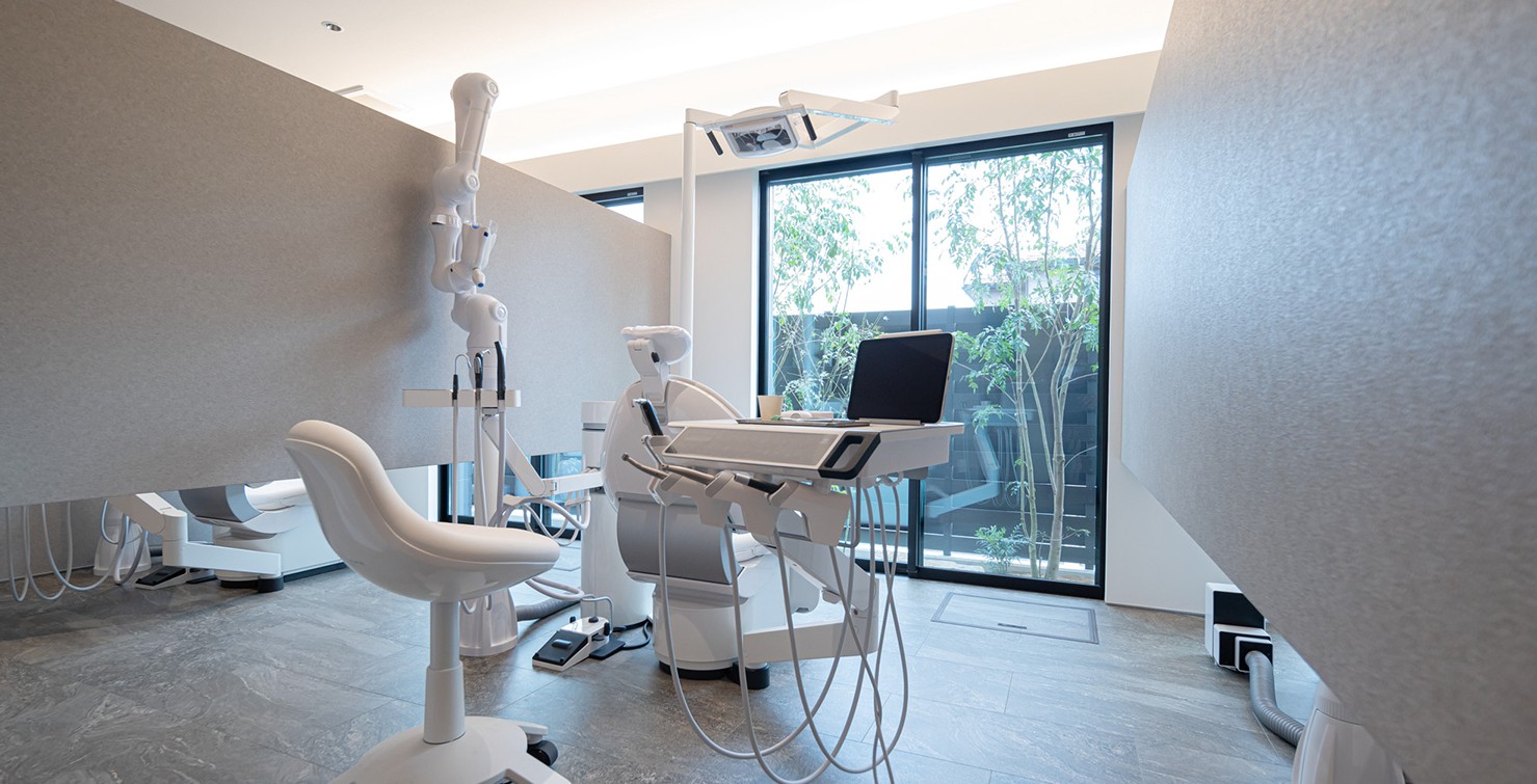 ①医院外観②待合室③診療室