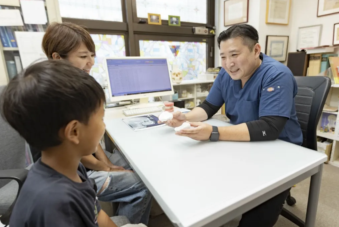 最高水準の矯正治療と手厚いサポートで理想の歯並びを実現します